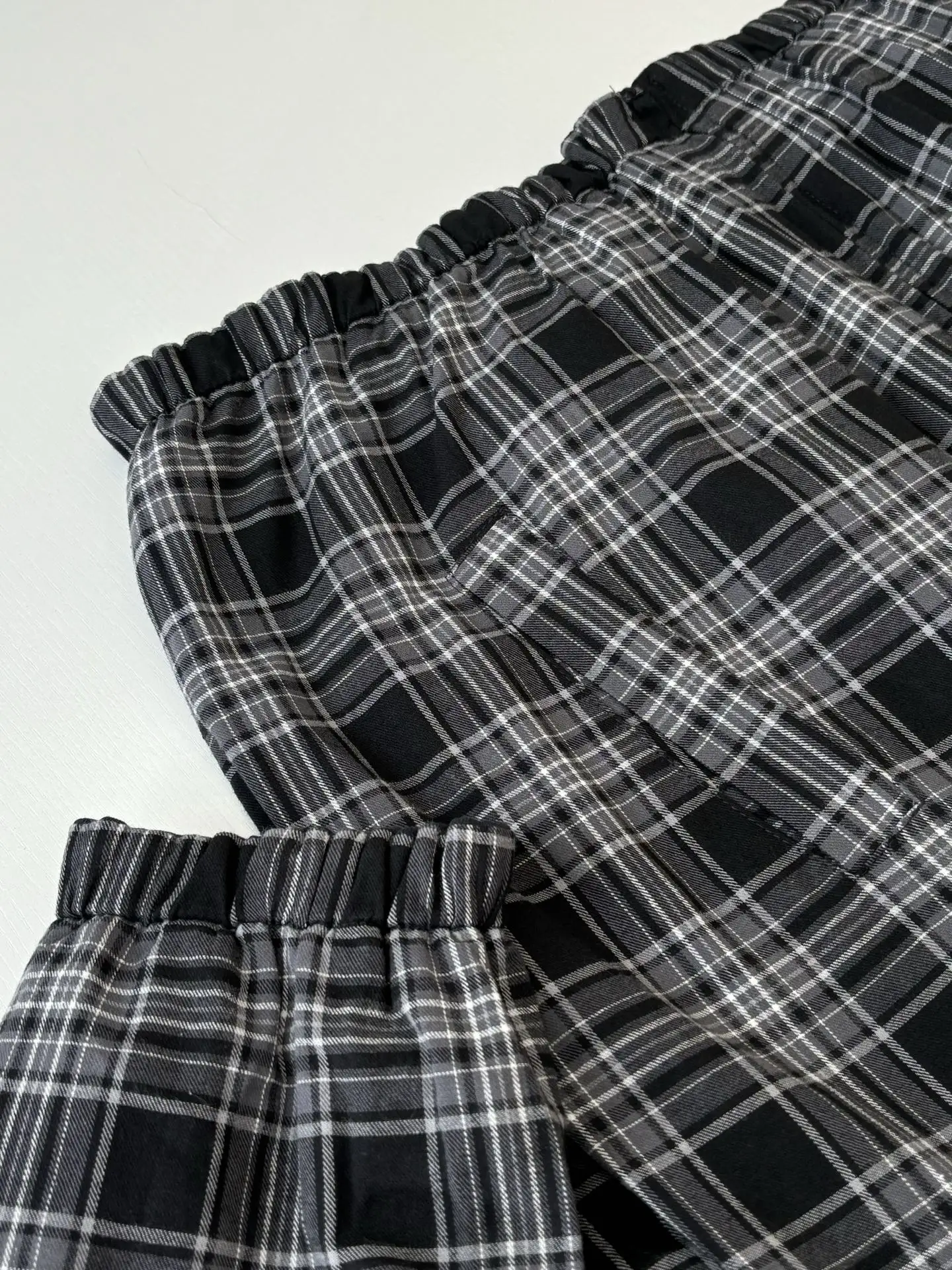 Reversible Deconstructed Plaid Hooded Jacket D38023907 — view 9