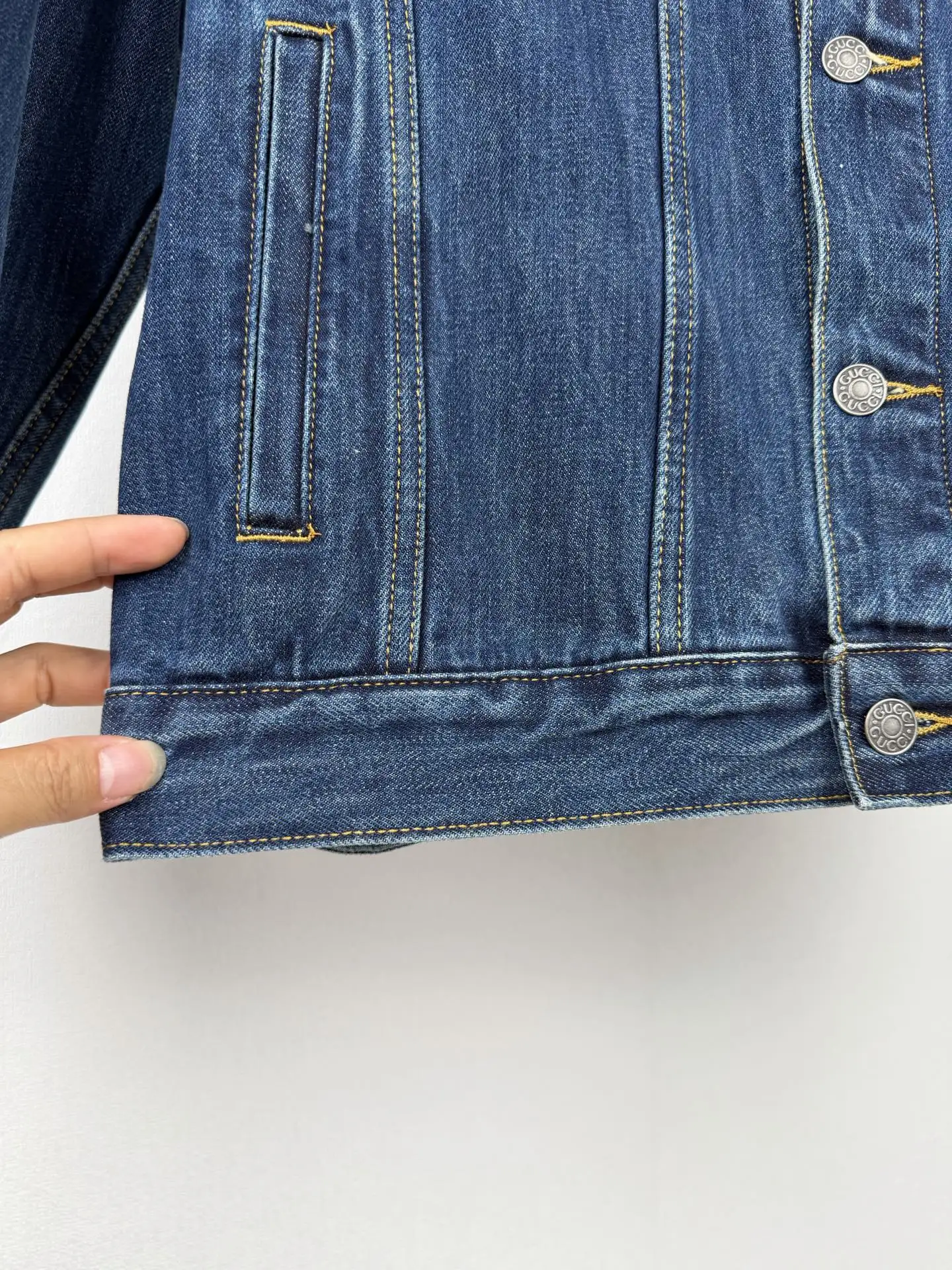 Horsebit Detail Denim Trucker Jacket D38021390 — view 8