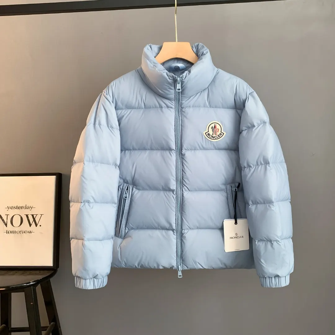 Logo-Patch Down-Filled Puffer Jacket D38024720