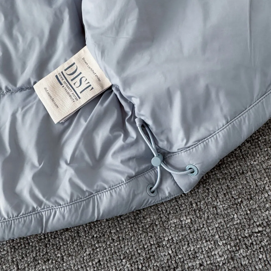 Logo-Patch Down-Filled Puffer Jacket D38024720 — view 10