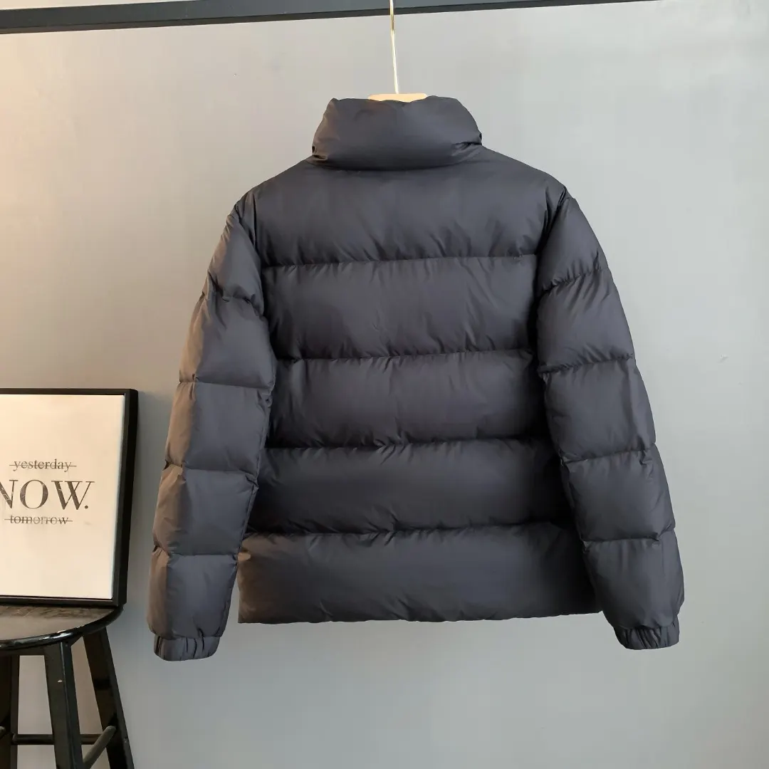 Moncler Logo-Patch Down Puffer Jacket D38024721 — view 2