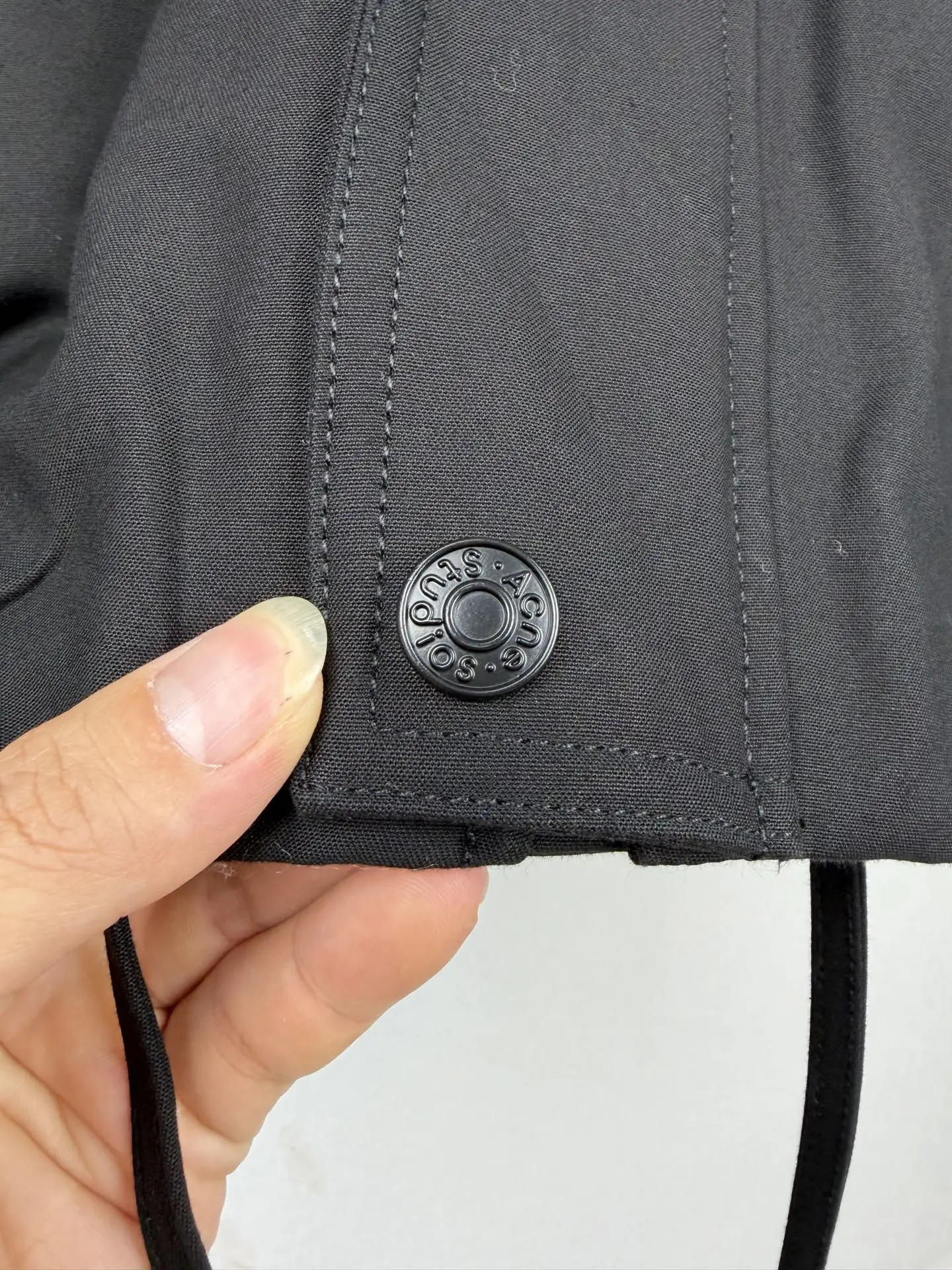 Leather-Trimmed Padded Woven Jacket D38521306 — view 10