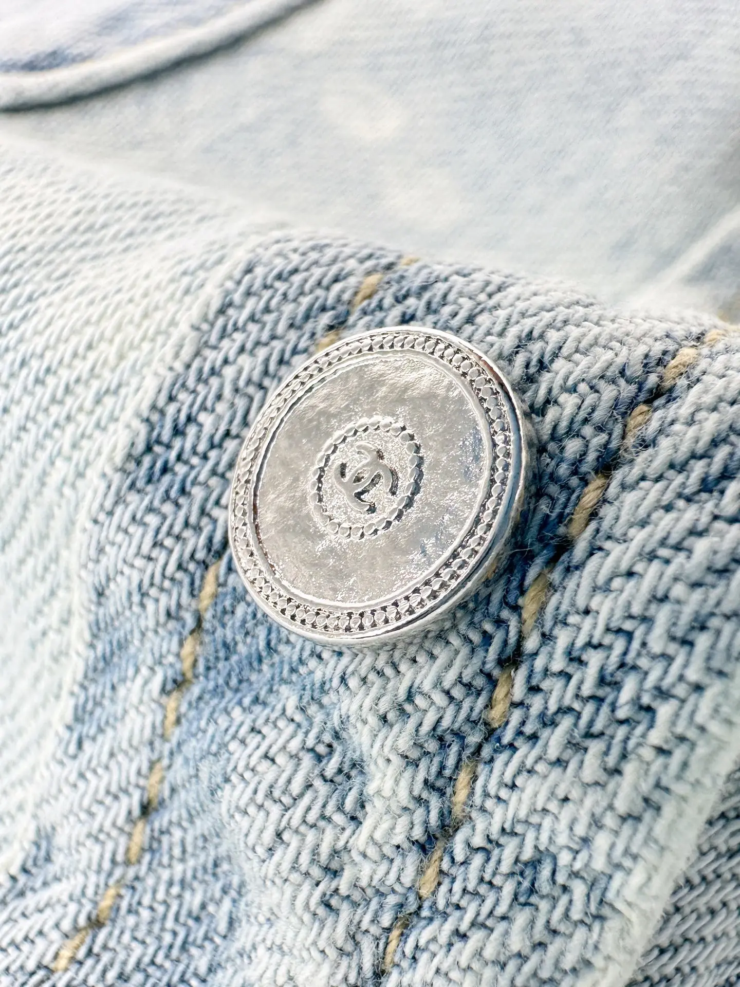 Laser-Etched Pearl Motif Denim Shirt D38524776 — view 7