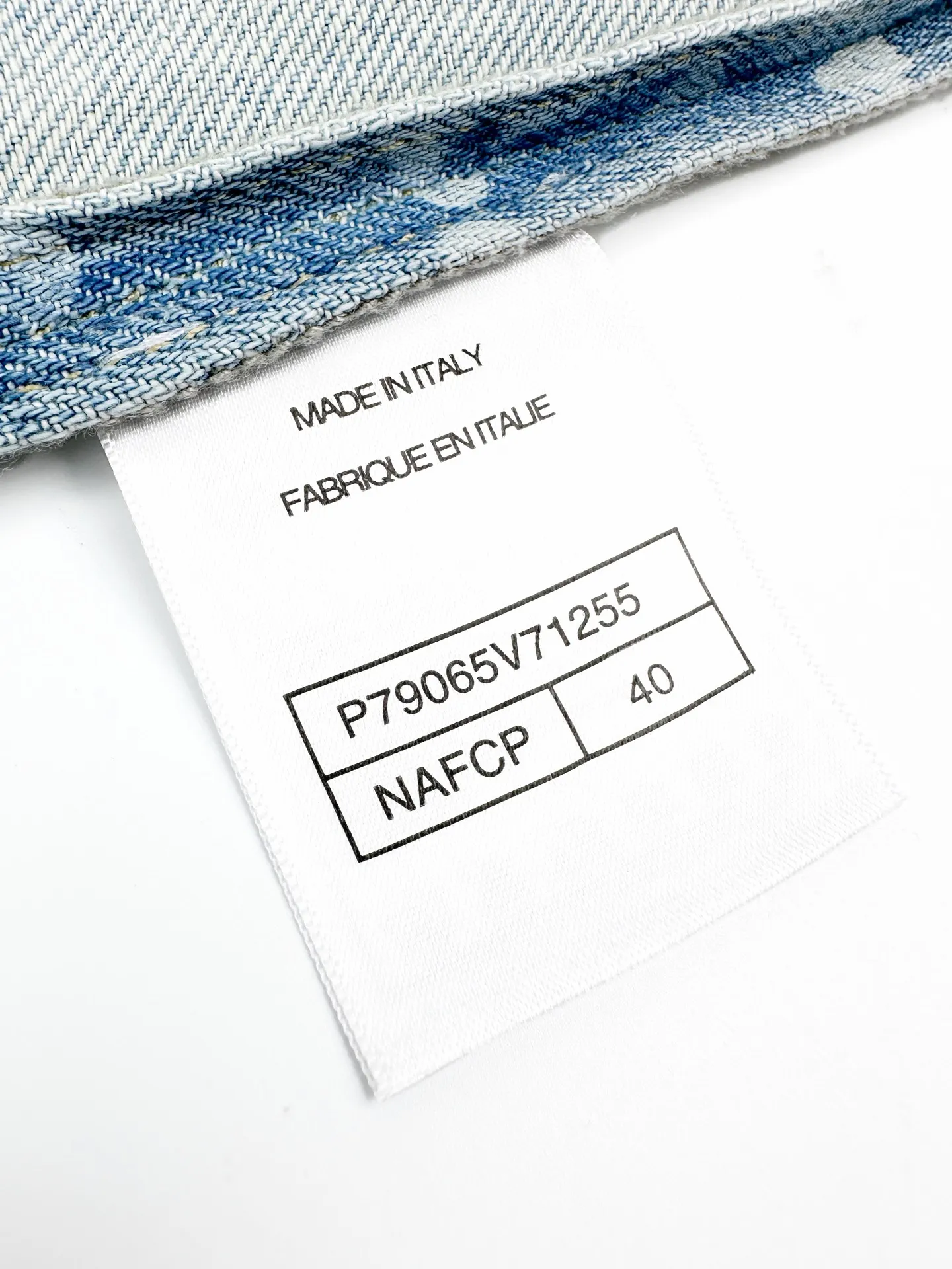 Laser-Etched Pearl Motif Denim Shirt D38524776 — view 9
