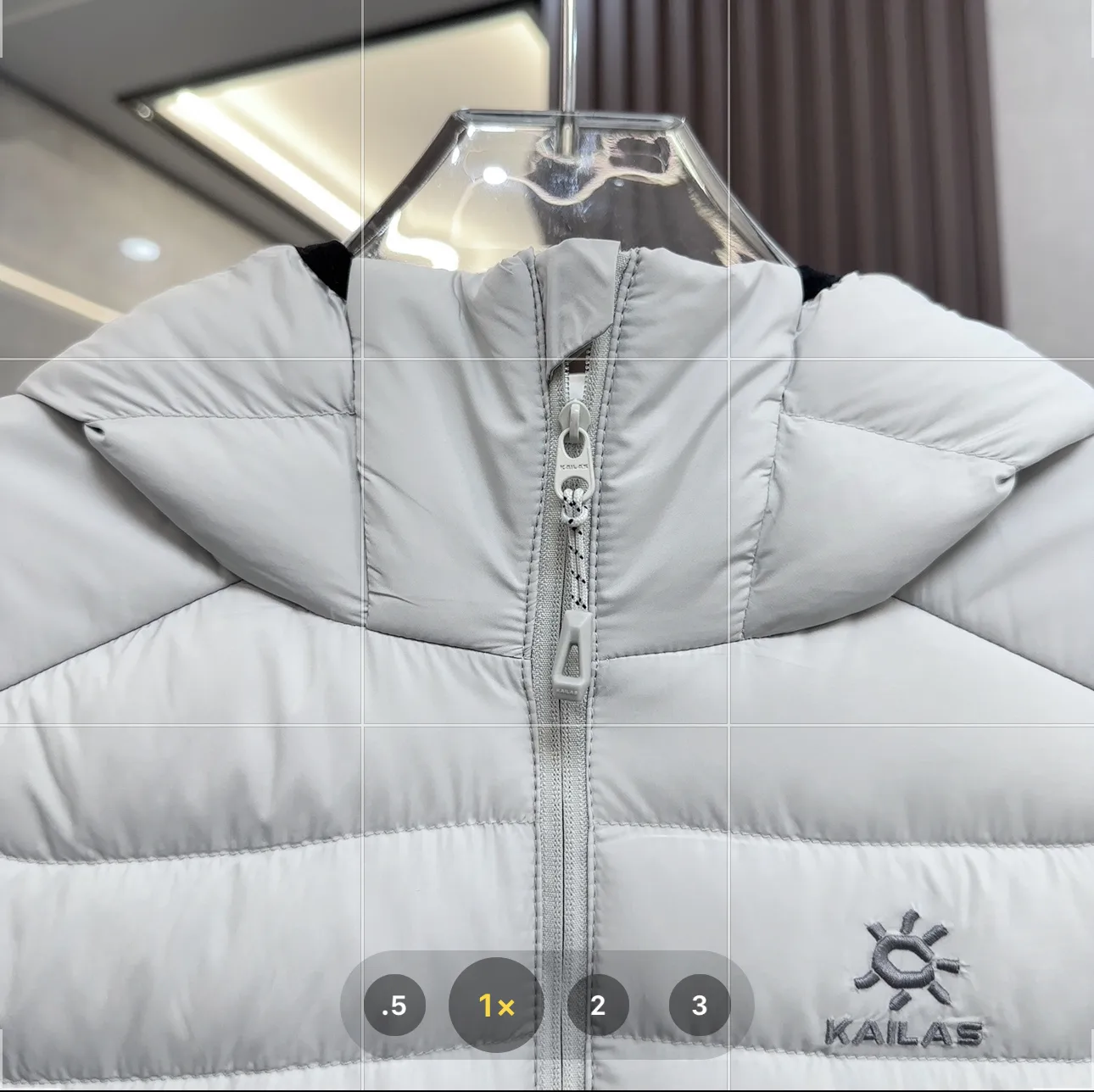 GT Zero Lightweight Hooded Down Jacket D40021282 — view 3