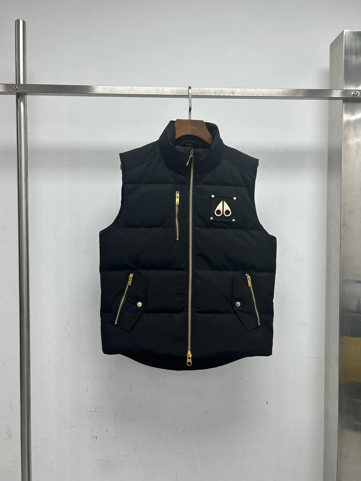Gold Series Westmount Down-Filled Gilet D40023865