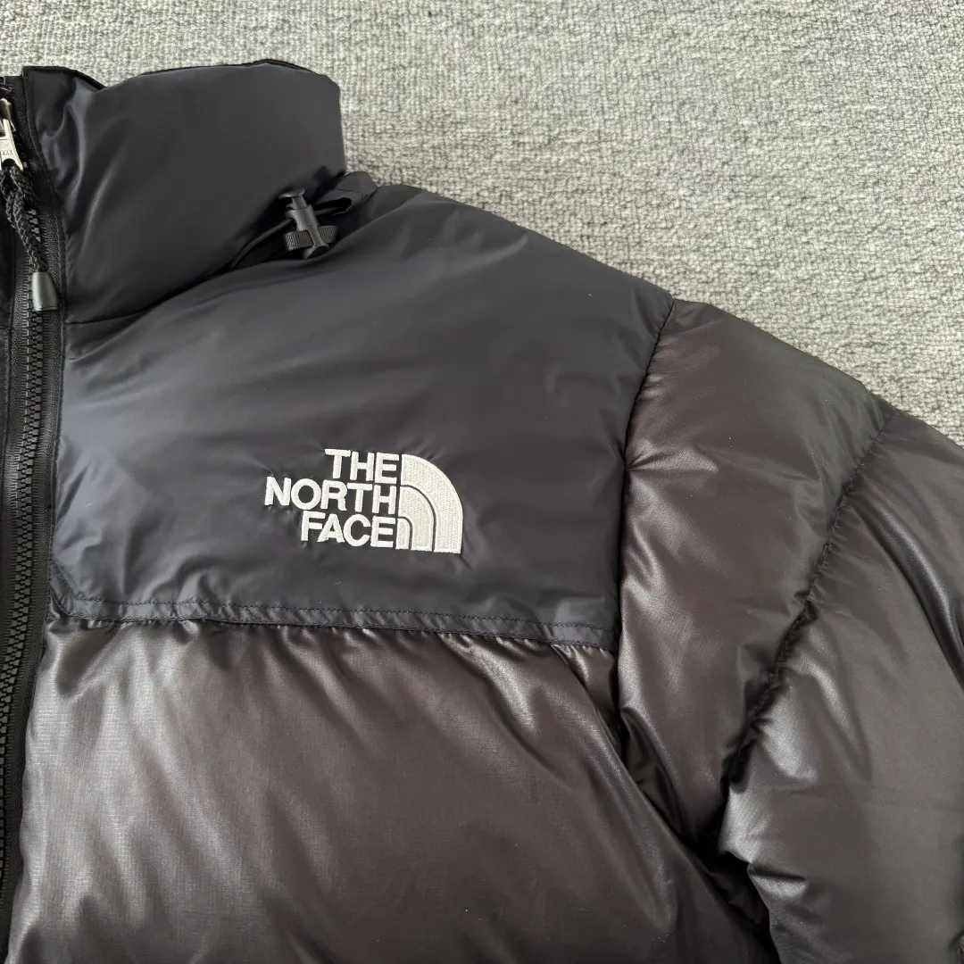 Vintage 90s 700-Fill Down Puffer Jacket D40024788 — view 4