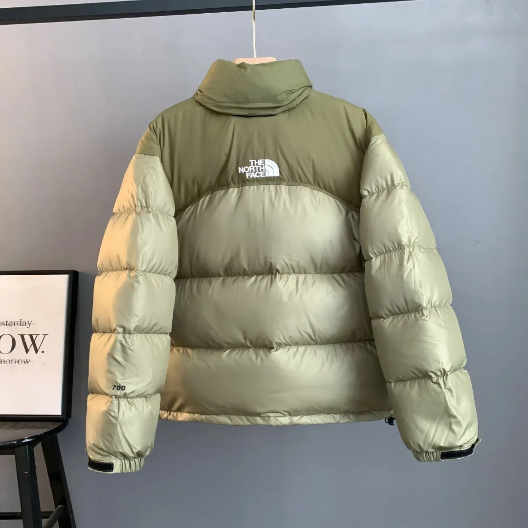 Vintage 90s Down-Filled Puffer Jacket D40024787 — view 2