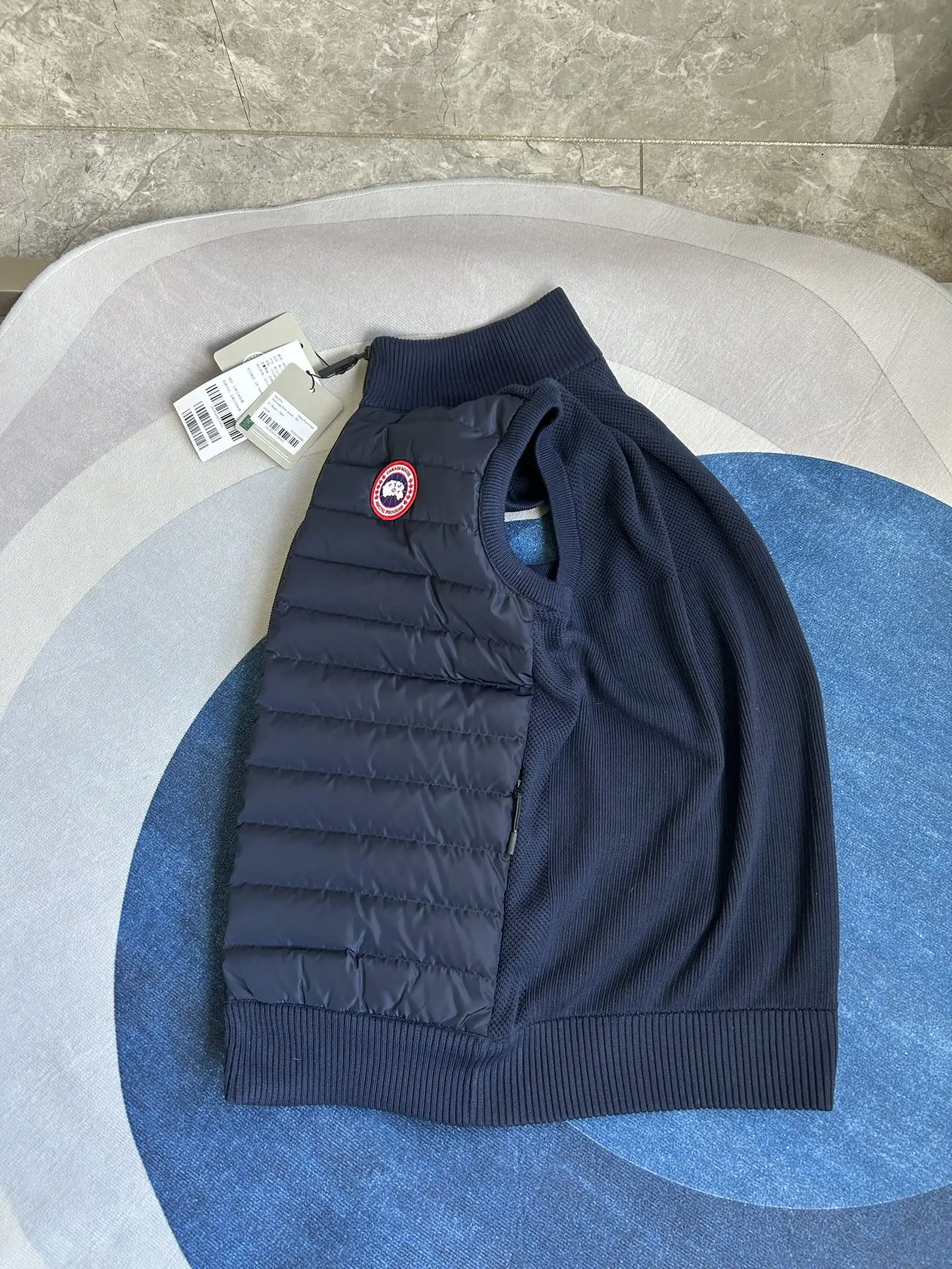 HyBridge Quilted Knit Gilet D40024029 — view 5