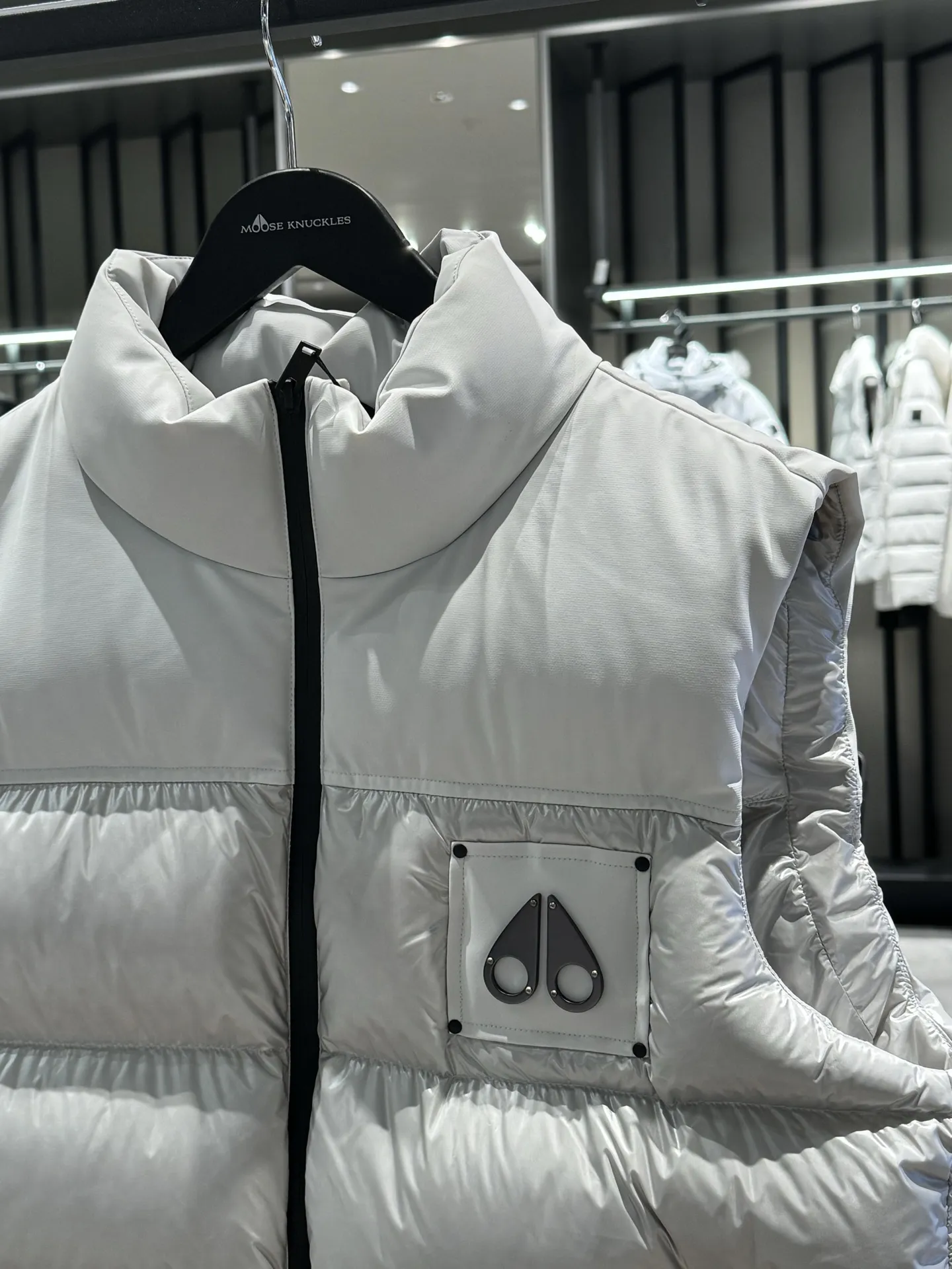 Victory Peak Glossy Down Gilet D40024037 — view 5