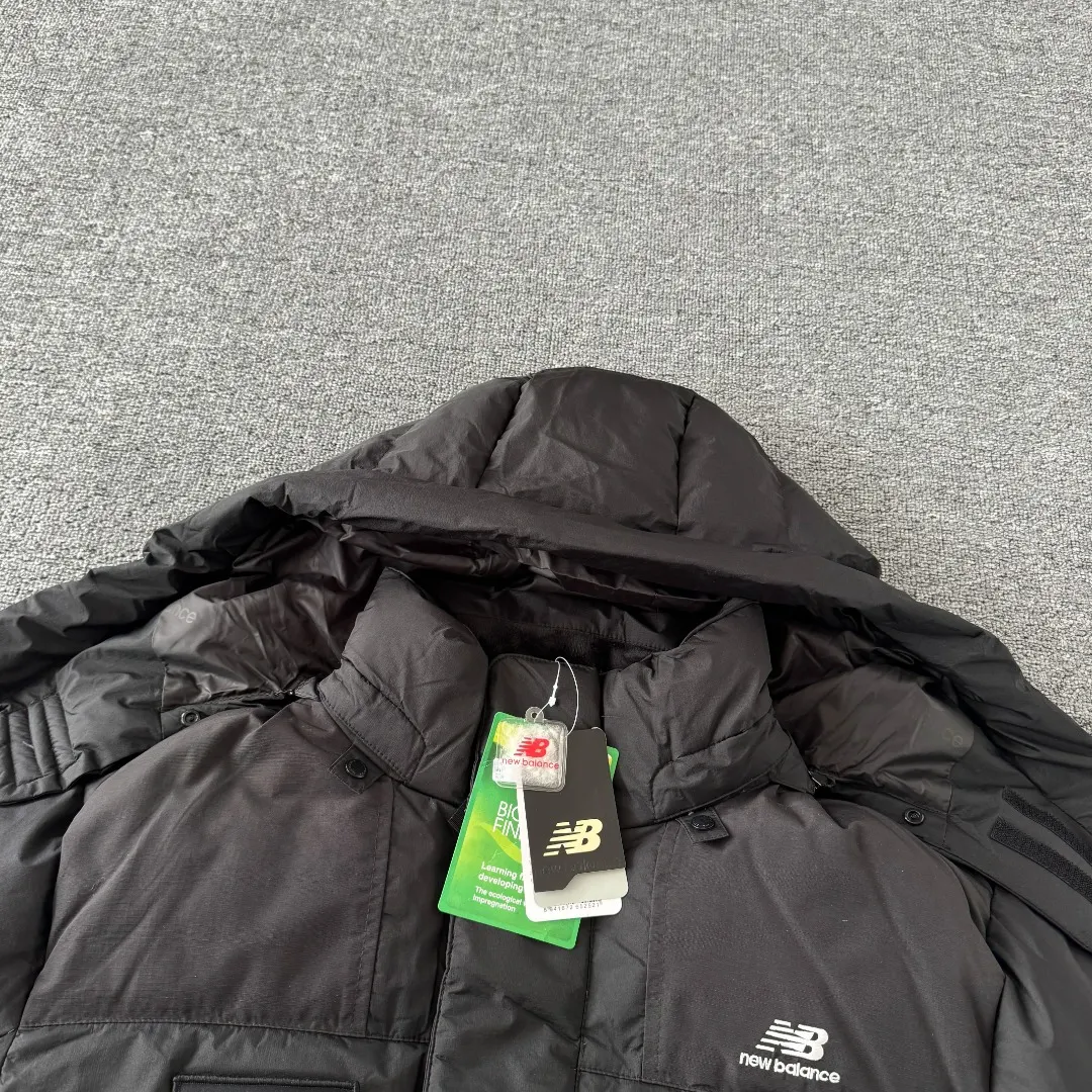 Hooded Down-Filled Puffer Jacket D40024785 — view 3