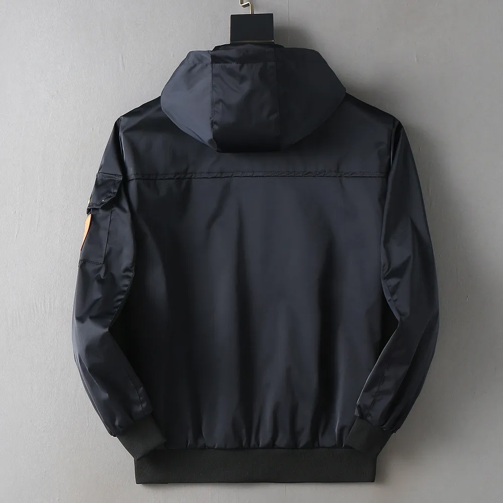 Logo Patch Hooded Bomber Jacket D40024627 — view 2