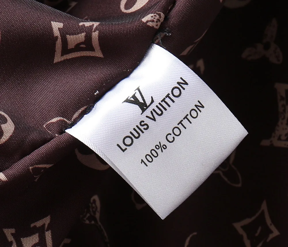 Logo Patch Hooded Bomber Jacket D40024627 — view 9