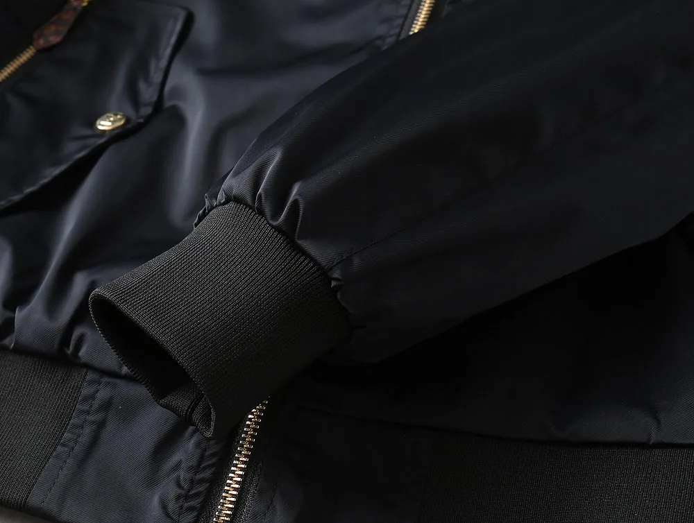 Logo Patch Hooded Bomber Jacket D40024627 — view 13