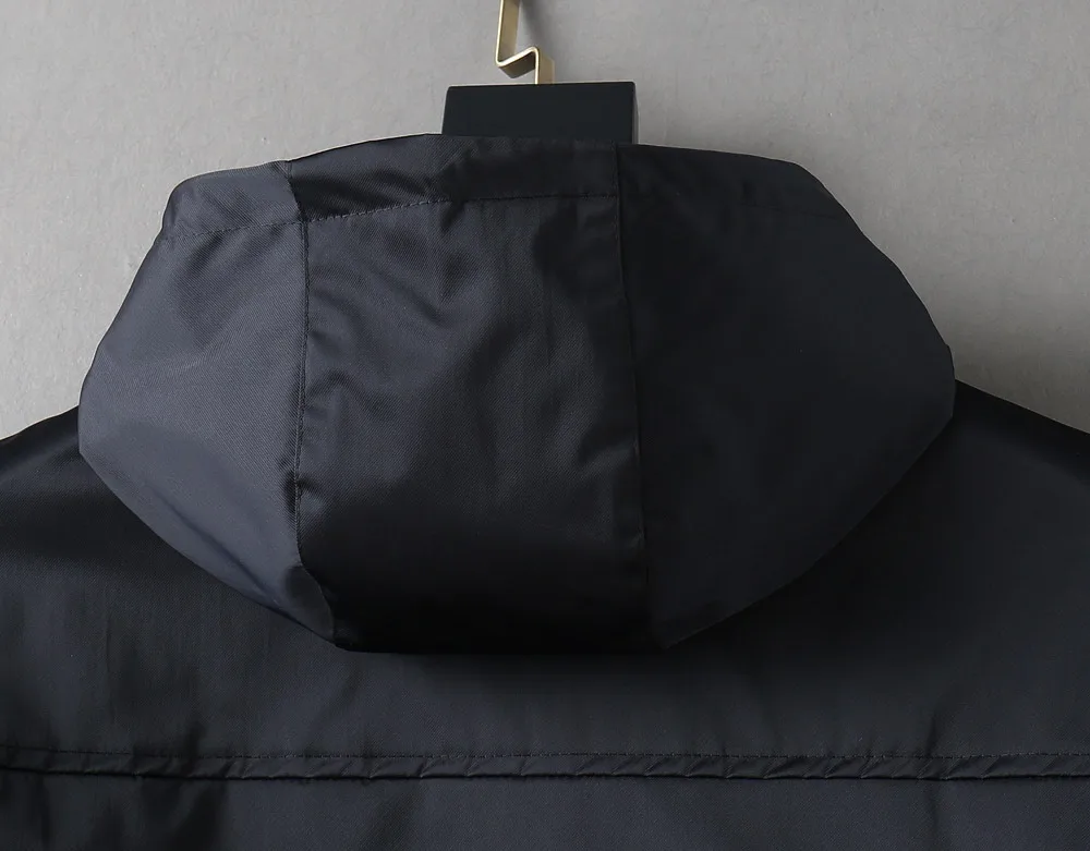 Logo Patch Hooded Bomber Jacket D40024627 — view 14