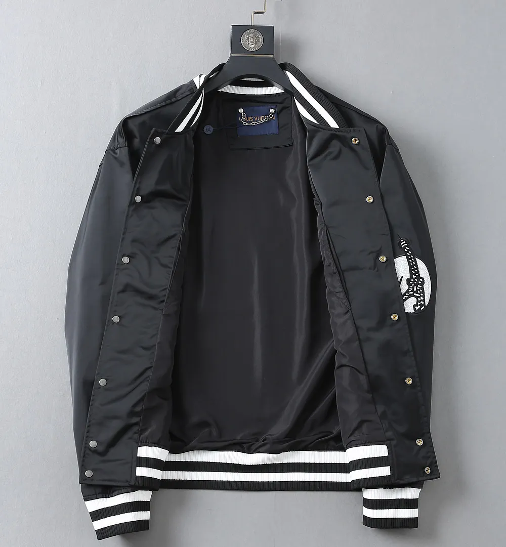 Logo Embroidered Varsity Bomber Jacket D40024618 — view 3