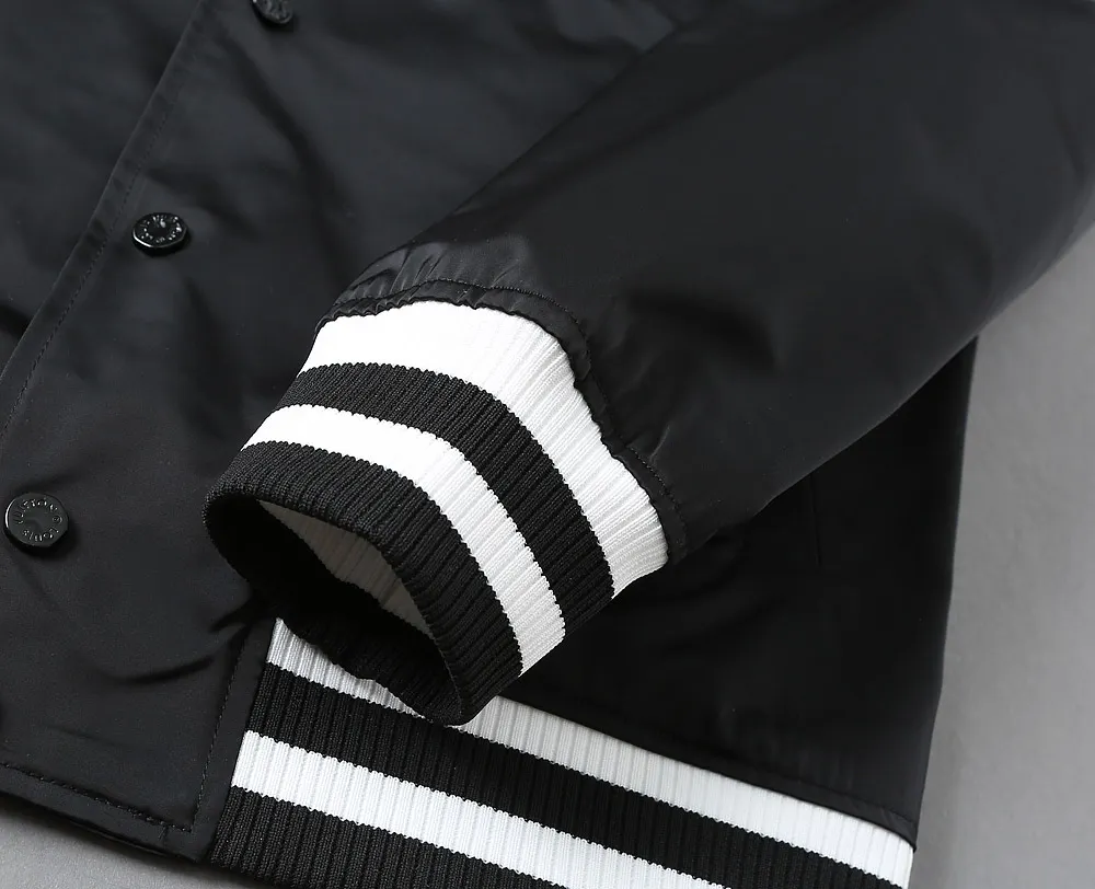 Logo Embroidered Varsity Bomber Jacket D40024618 — view 15