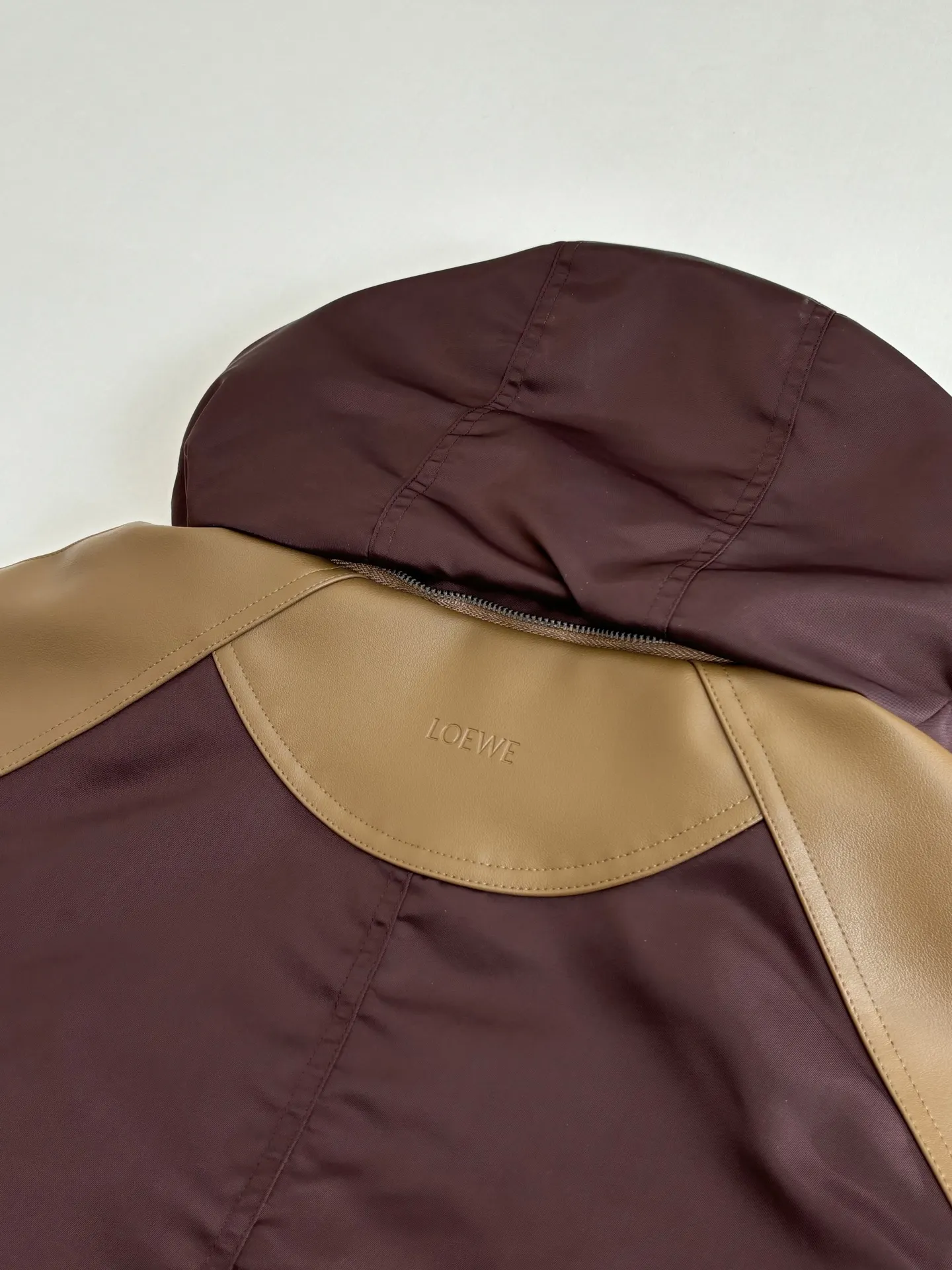 Leather-Trimmed Hooded Paneled Jacket D40023910 — view 10