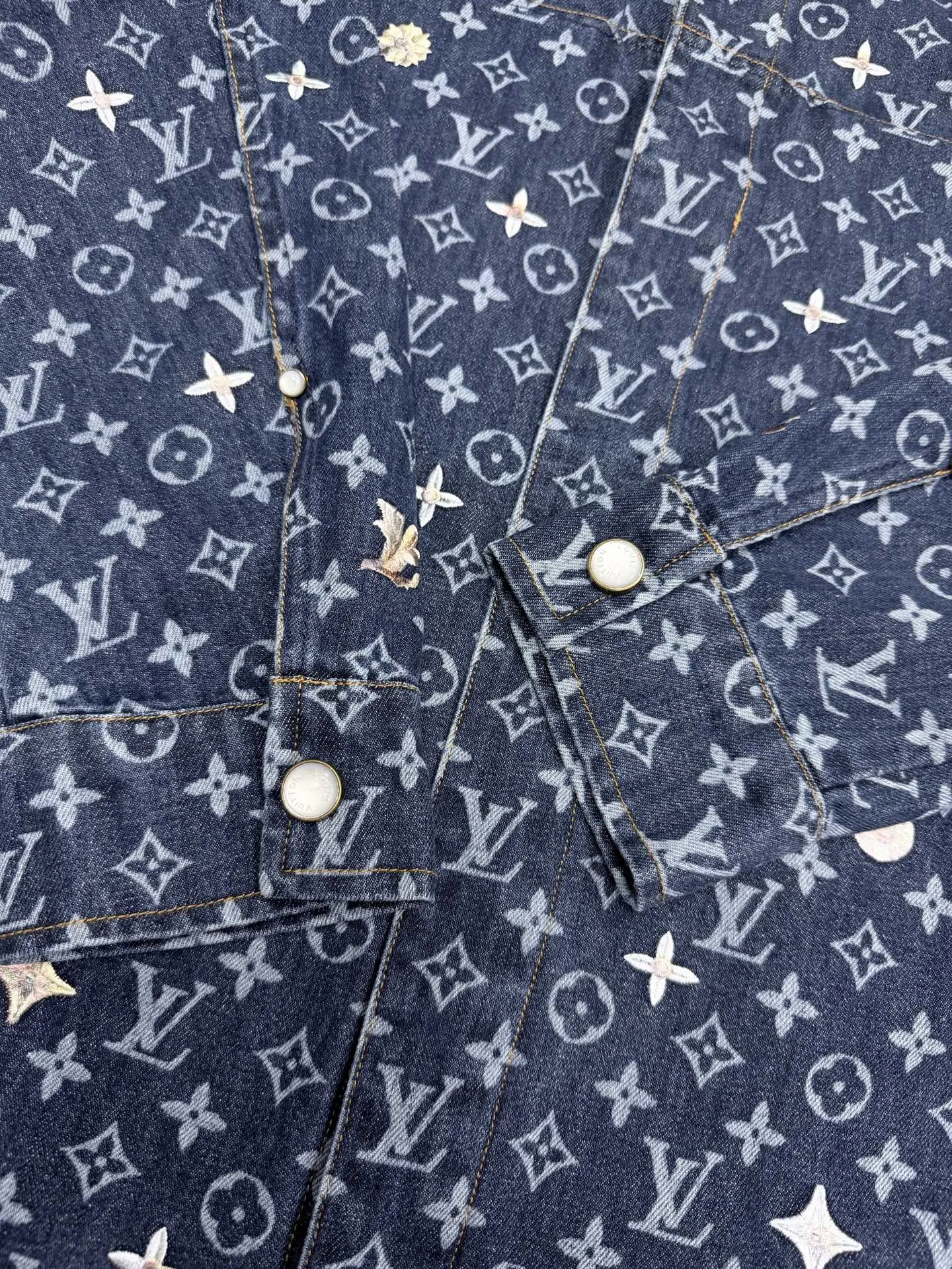 Monogram Embroidered Denim Shirt Jacket D40023334 — view 6