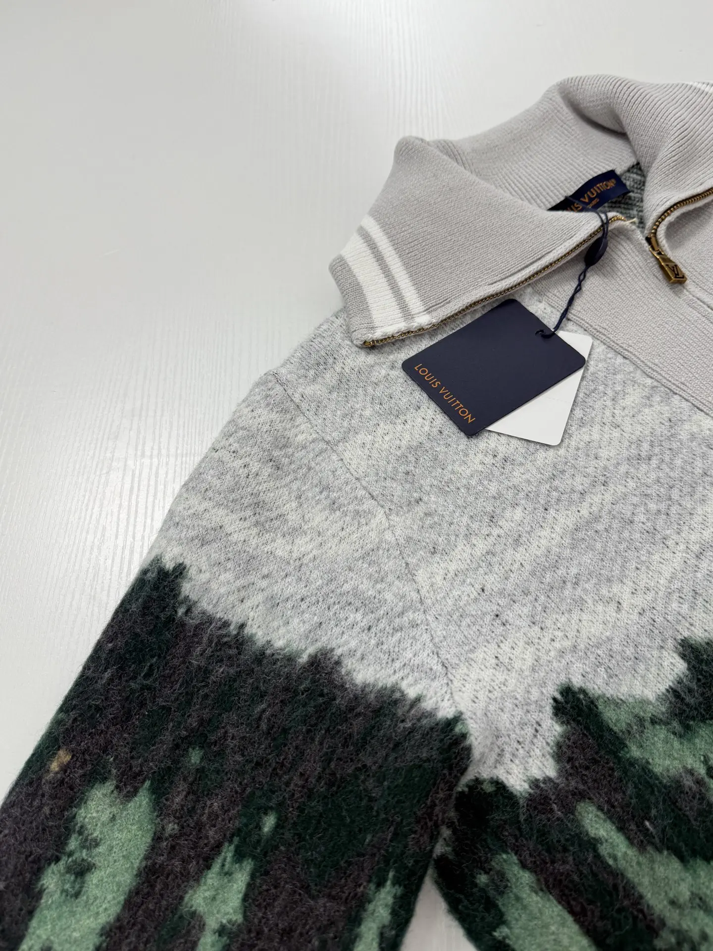 Forest Landscape Jacquard Mohair-Blend Zip-Up Sweater D42021249 — view 5