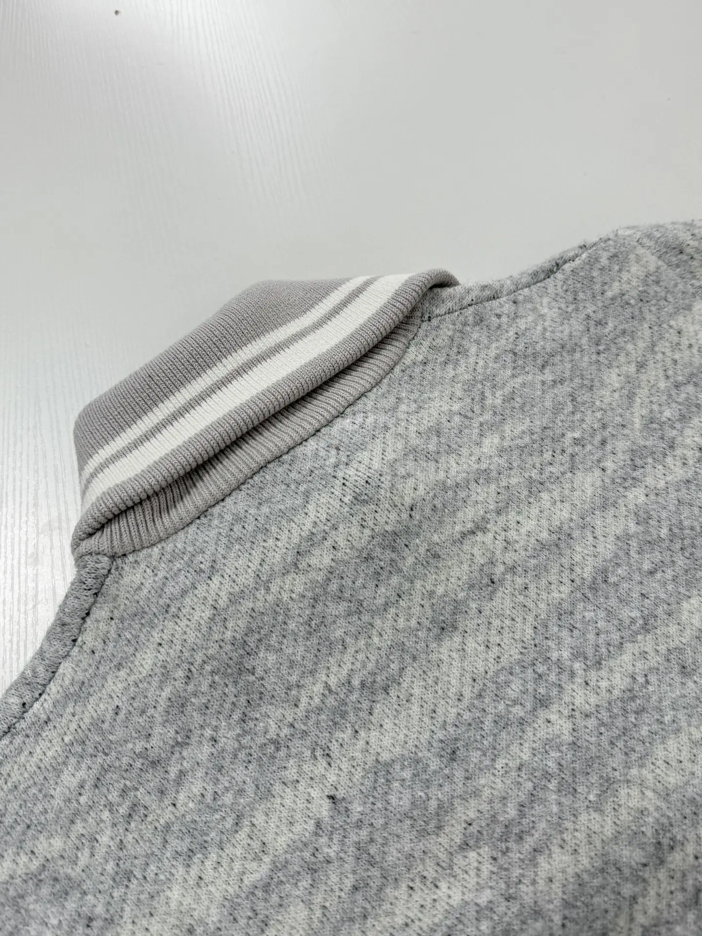 Forest Landscape Jacquard Mohair-Blend Zip-Up Sweater D42021249 — view 13