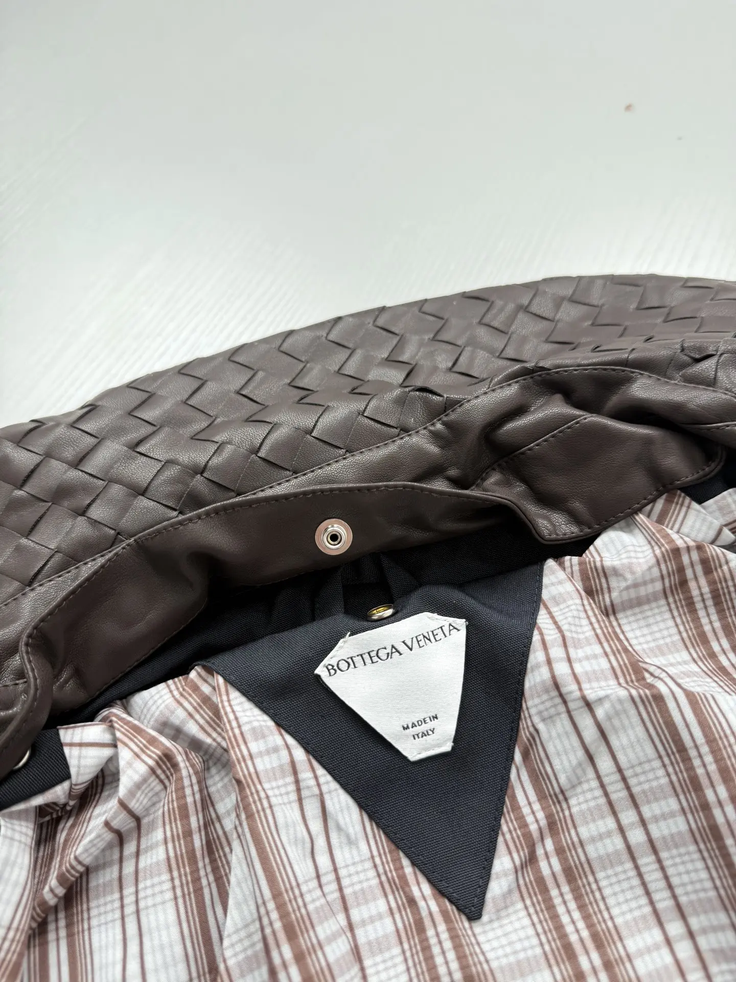 Intrecciato Leather-Collar Workwear Jacket D42023905 — view 10