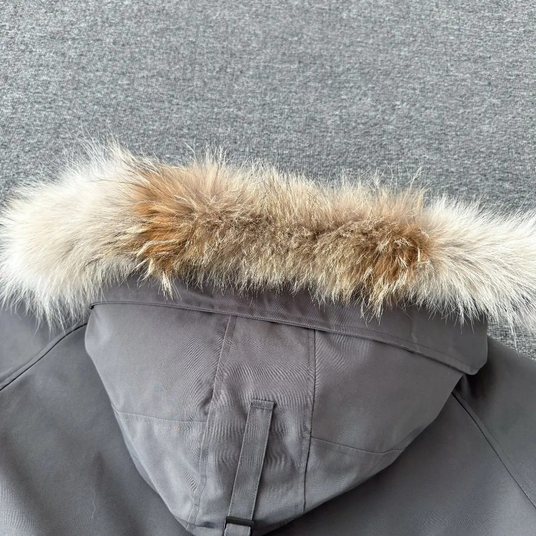 Chilliwack Fur-Trimmed Bomber Down Jacket D42024708 — view 13