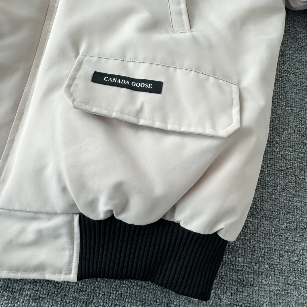 Chilliwack Fur-Trimmed Bomber Down Jacket D42024709 — view 8