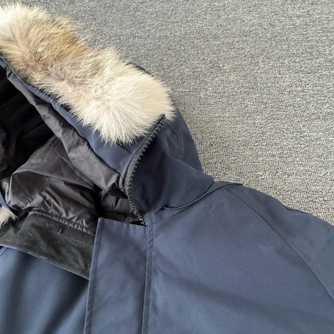 Chilliwack Fur-Trimmed Bomber Down Jacket D42024707 — view 4