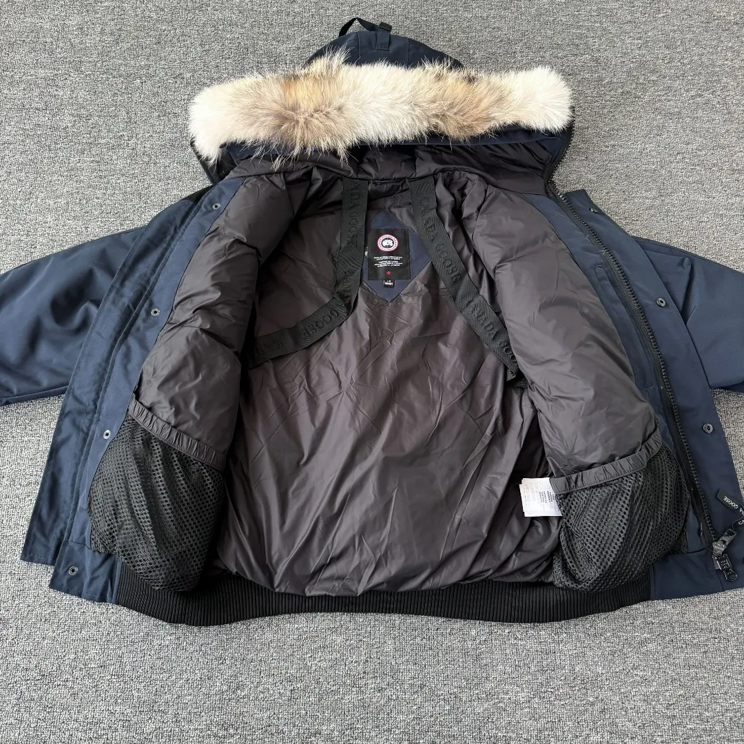 Chilliwack Fur-Trimmed Bomber Down Jacket D42024707 — view 9