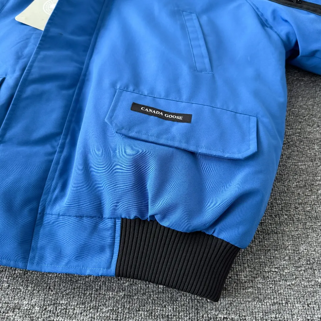 Chilliwack Fur-Trimmed Bomber Down Jacket D42024711 — view 9