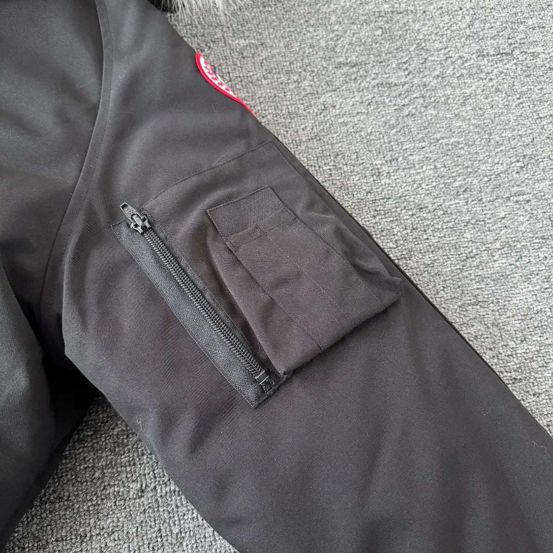 Chilliwack Fur-Trimmed Bomber Down Jacket D42024712 — view 5
