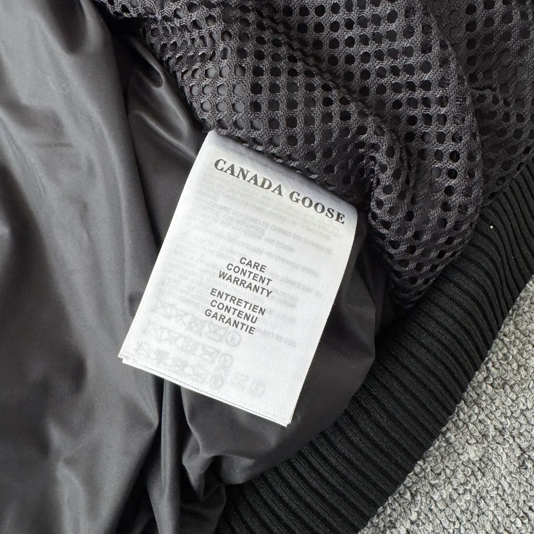 Chilliwack Fur-Trimmed Bomber Down Jacket D42024710 — view 12