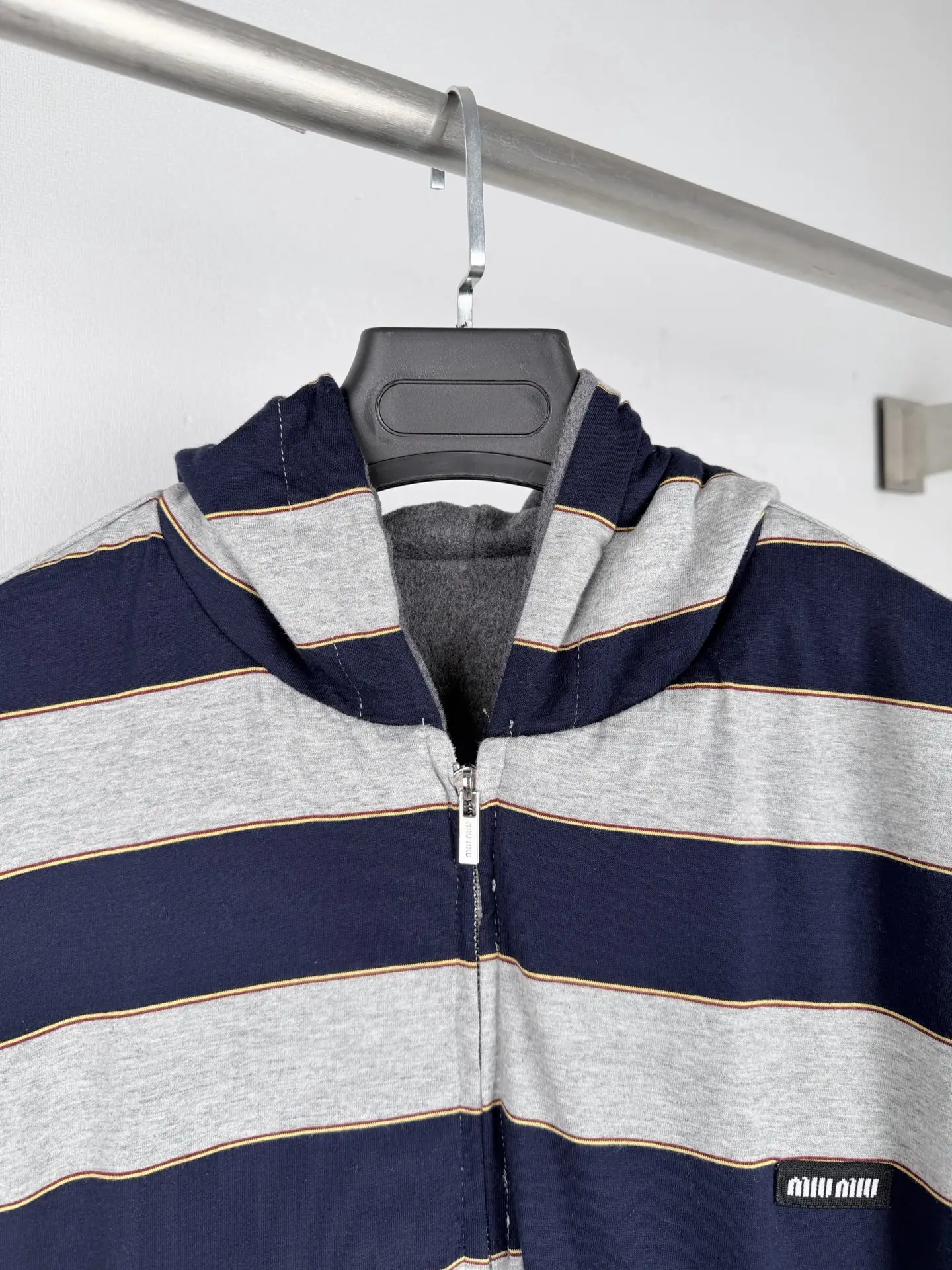 Reversible Striped Fleece-Lined Hooded Jacket D42021303 — view 5