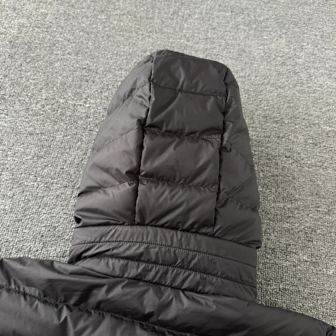 Hooded Lightweight Quilted Down Jacket D42024717 — view 14