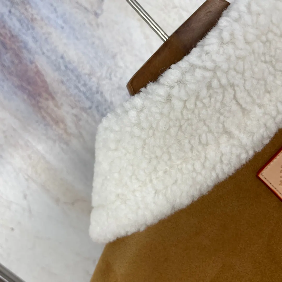 Corduroy and Faux-Suede Shearling-Collar Jacket D43024590 — view 11