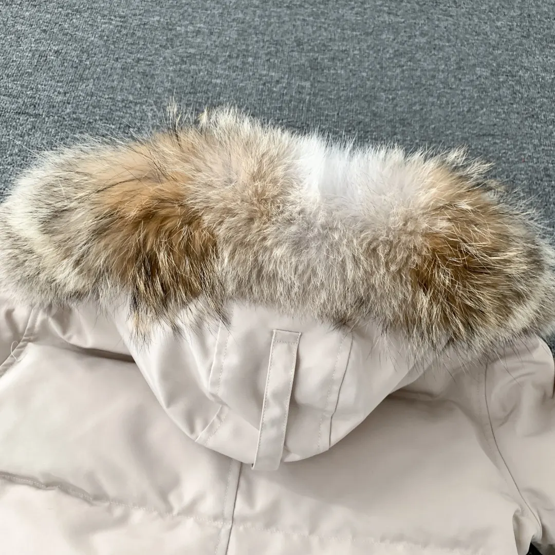 Fur-Trimmed Down-Filled Puffer Jacket D43024704 — view 11