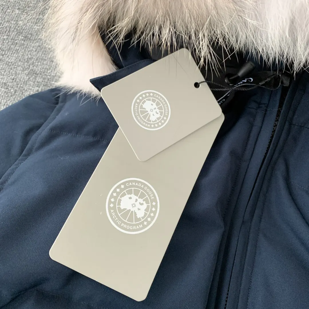 Fur-Trimmed Down-Filled Parka Jacket D43024703 — view 4
