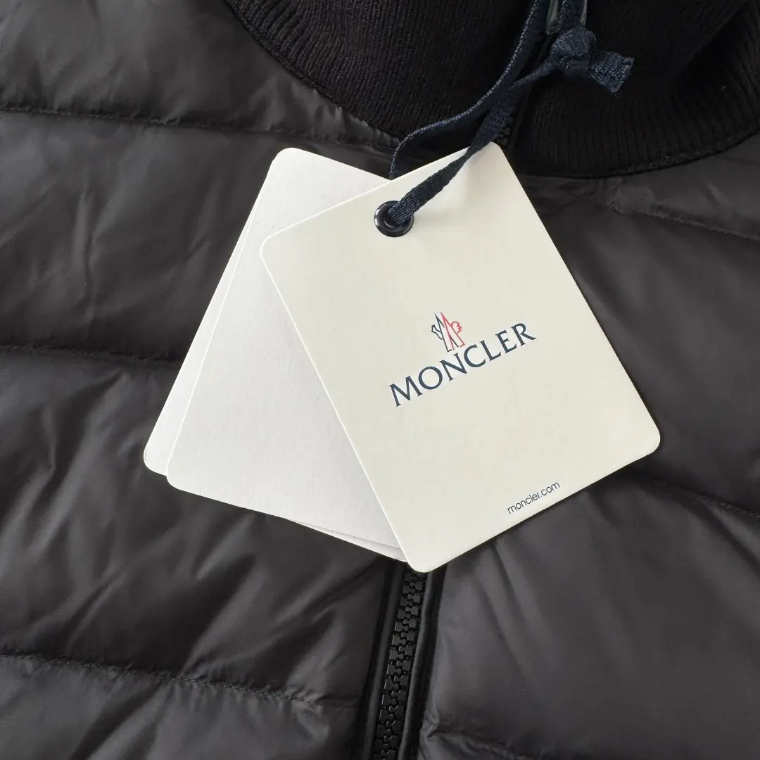 Panelled Wool-Knit and Quilted Shell Down Jacket D43024713 — view 4