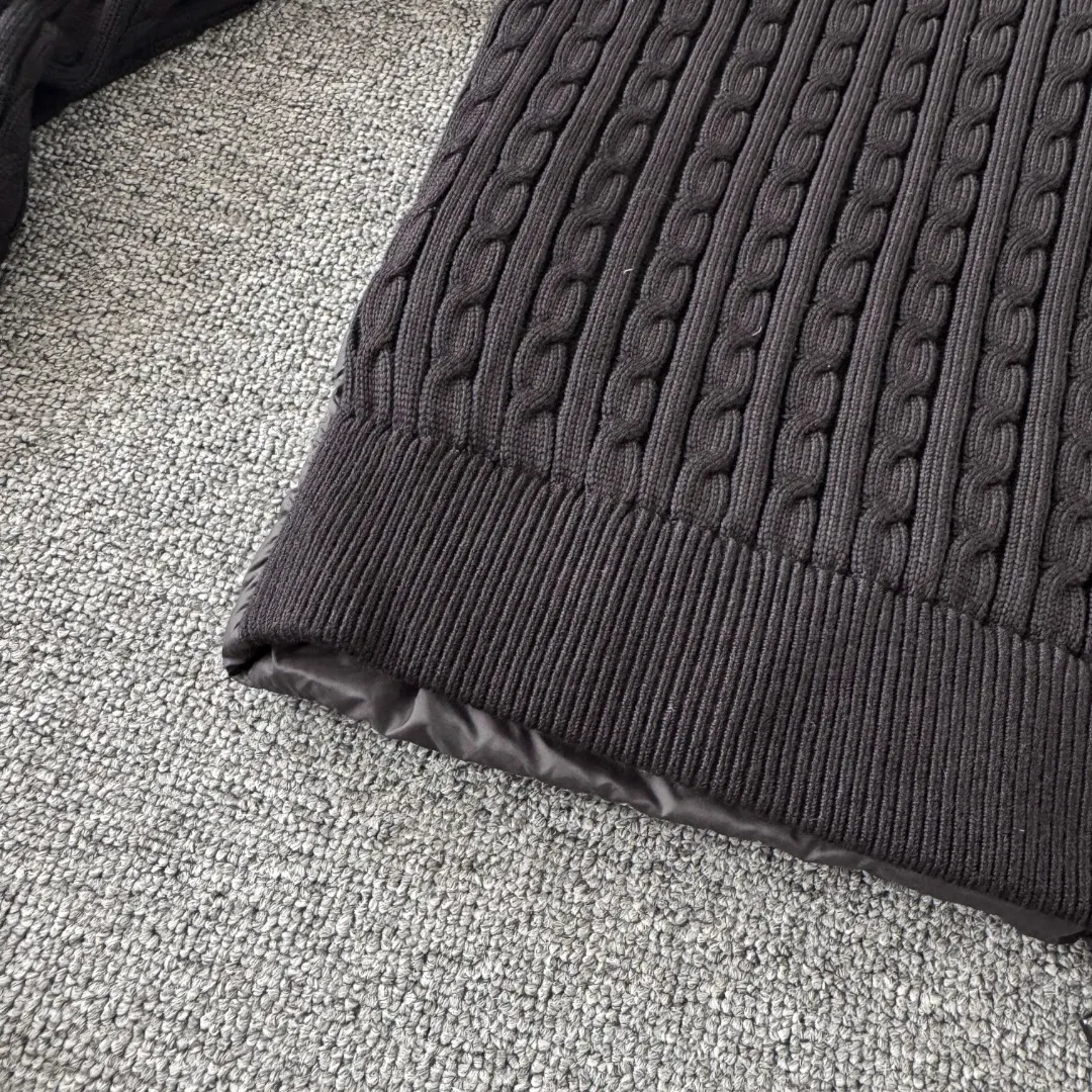 Panelled Wool-Knit and Quilted Shell Down Jacket D43024713 — view 12