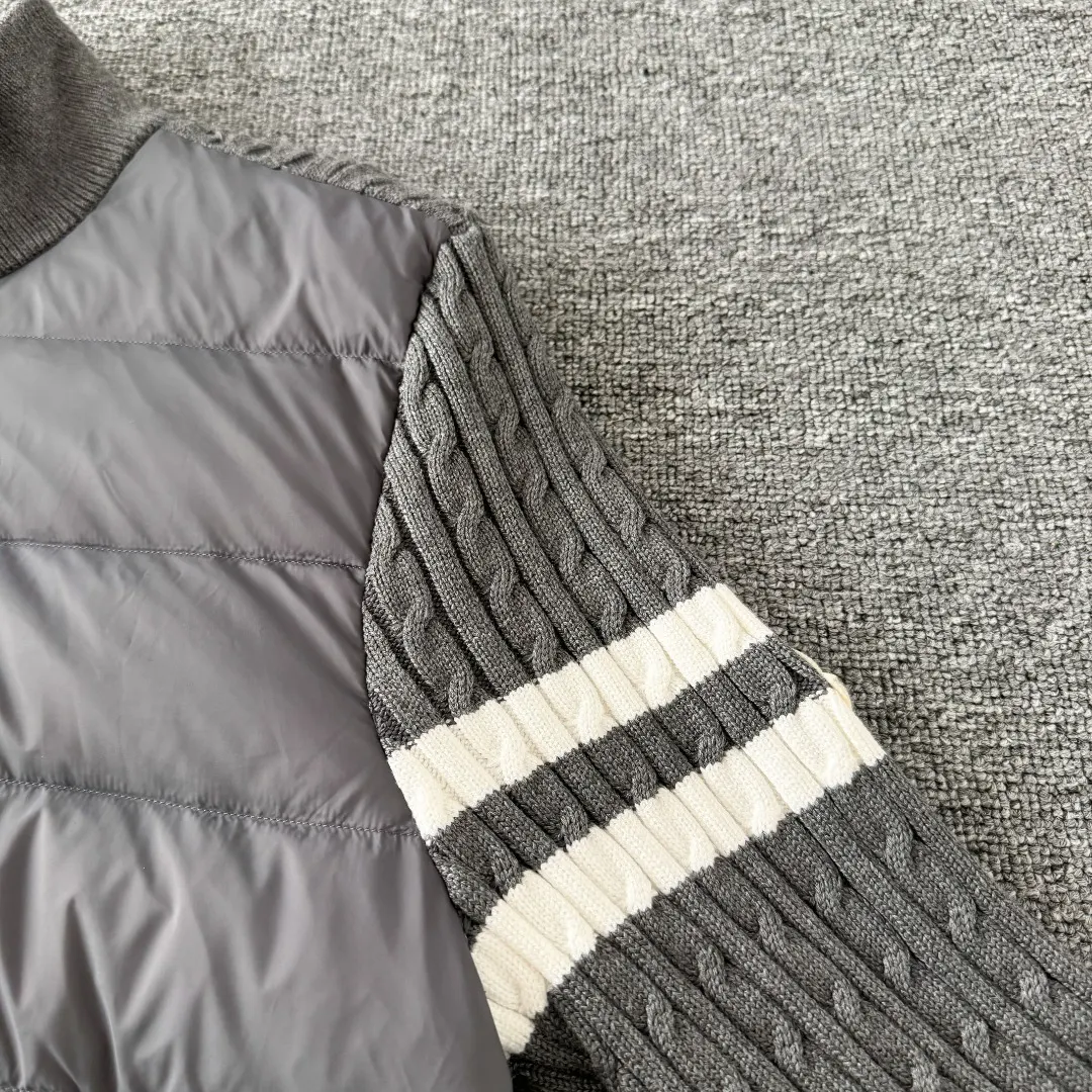 Wool-Panelled Down-Filled Cardigan Jacket D43024714 — view 4