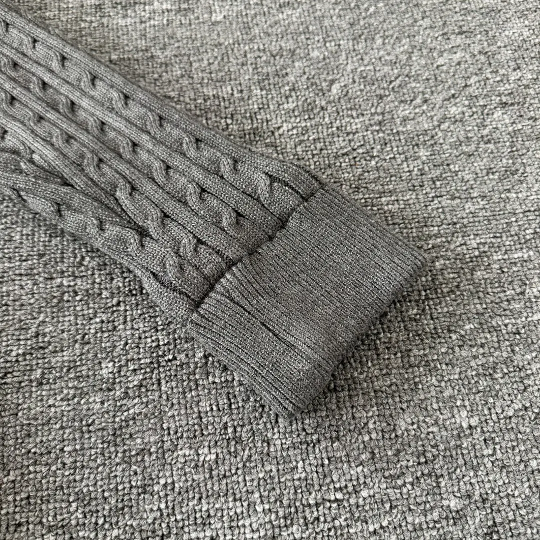 Wool-Panelled Down-Filled Cardigan Jacket D43024714 — view 7