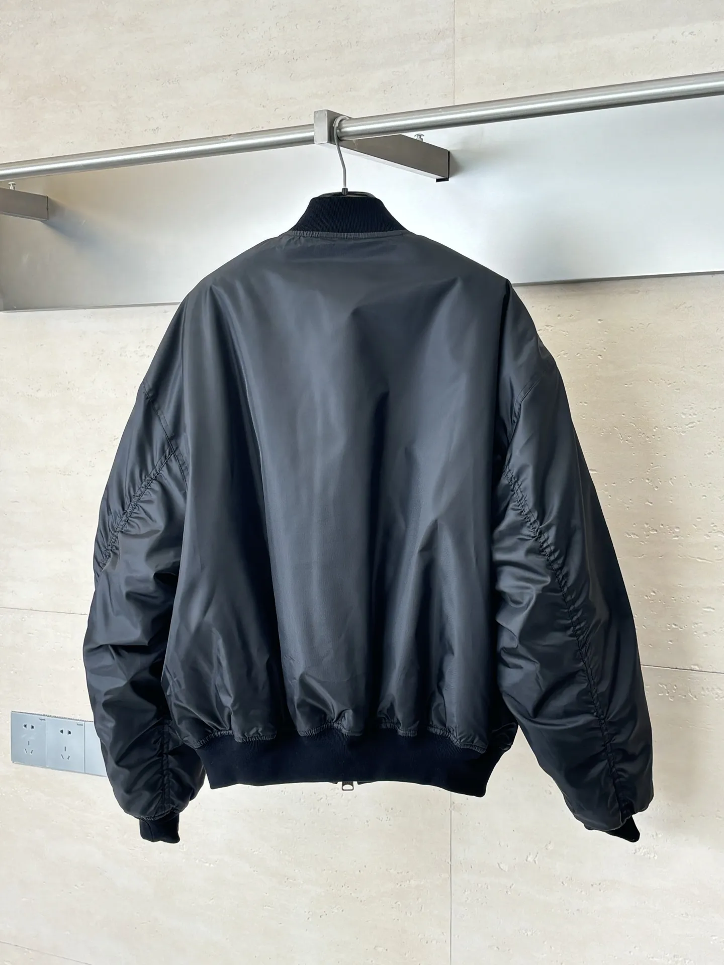 Embroidered Crest Oversized Bomber Jacket D43524726 — view 2