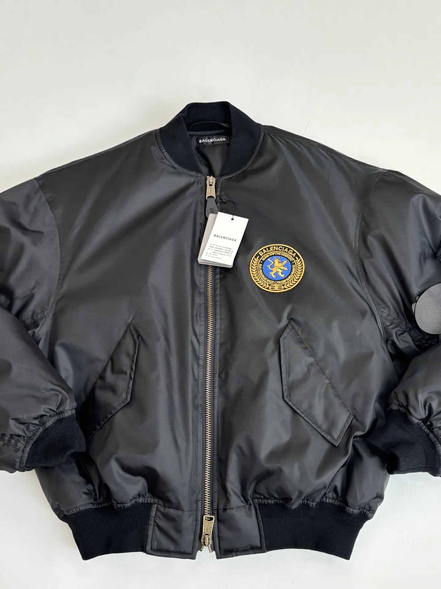 Embroidered Crest Oversized Bomber Jacket D43524726 — view 4