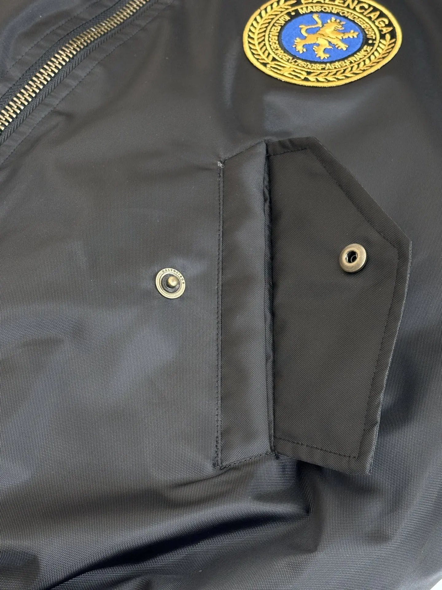 Embroidered Crest Oversized Bomber Jacket D43524726 — view 7