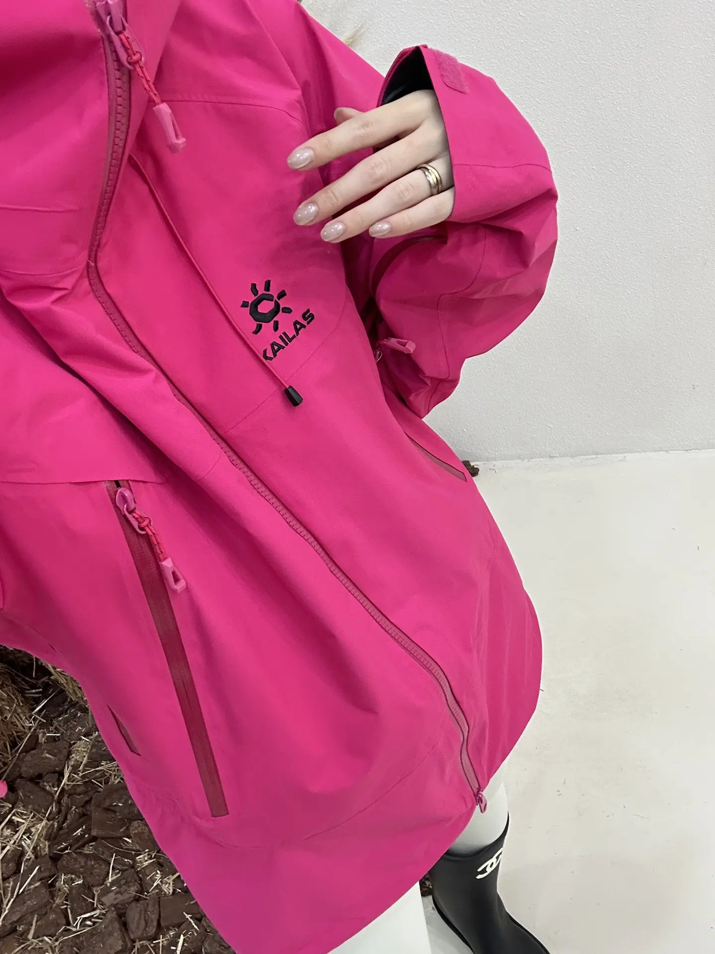 KAILAS MONT-X GORE-TEX Hardshell Jacket D44024002 — view 5