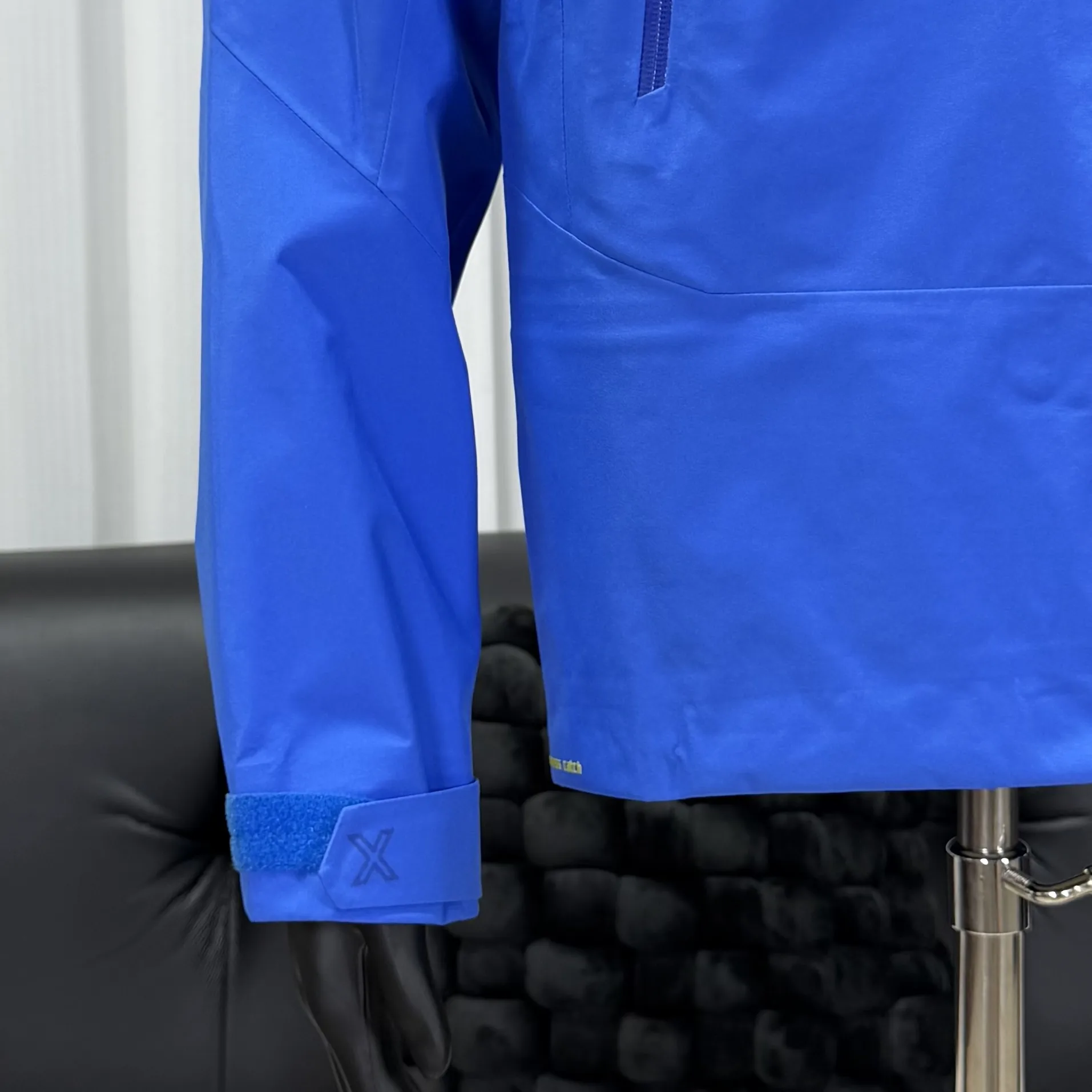 Kailas MONT-X GORE-TEX Hardshell Jacket D44023991 — view 3