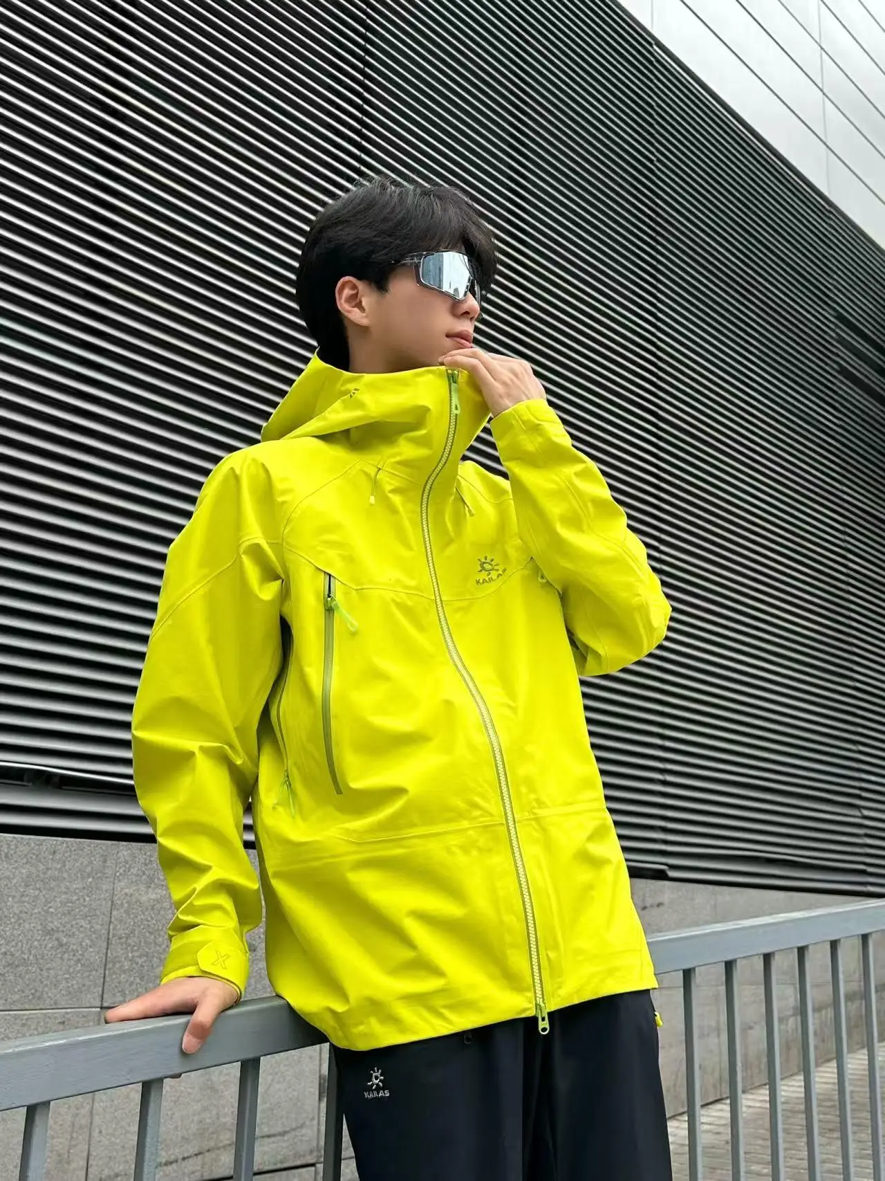 MONT-X GORE-TEX 3L Hardshell Jacket D44023977 — view 11