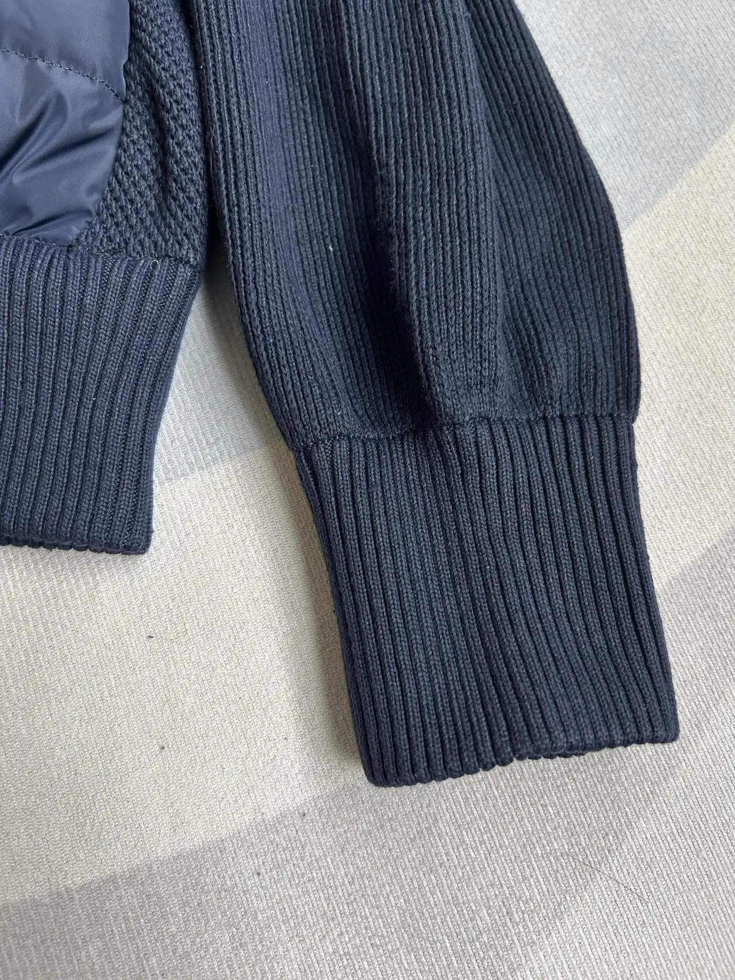 HyBridge Knit Merino Wool Jacket D44024021 — view 15