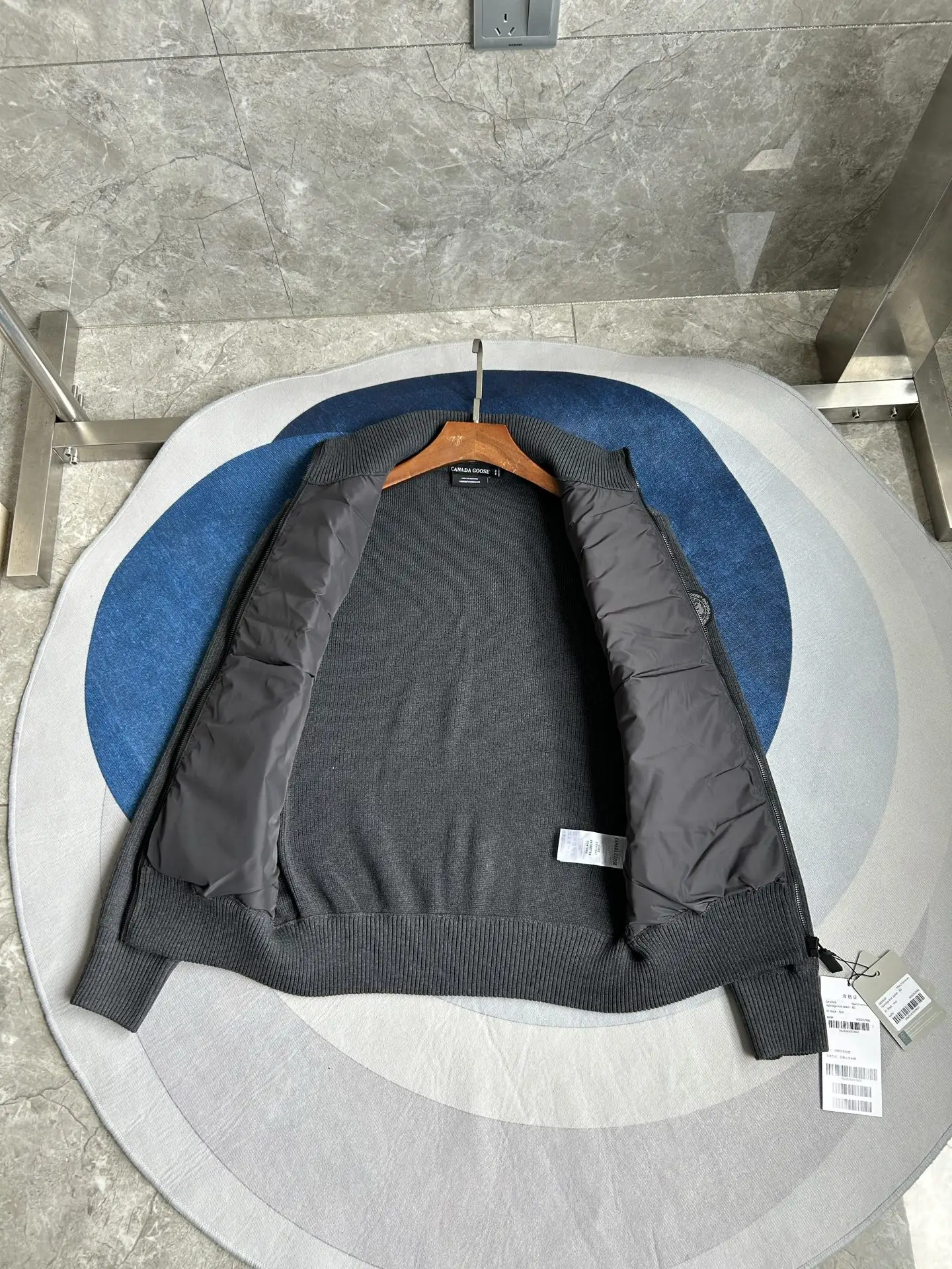 HyBridge Knit Merino Wool Jacket D44024023 — view 4